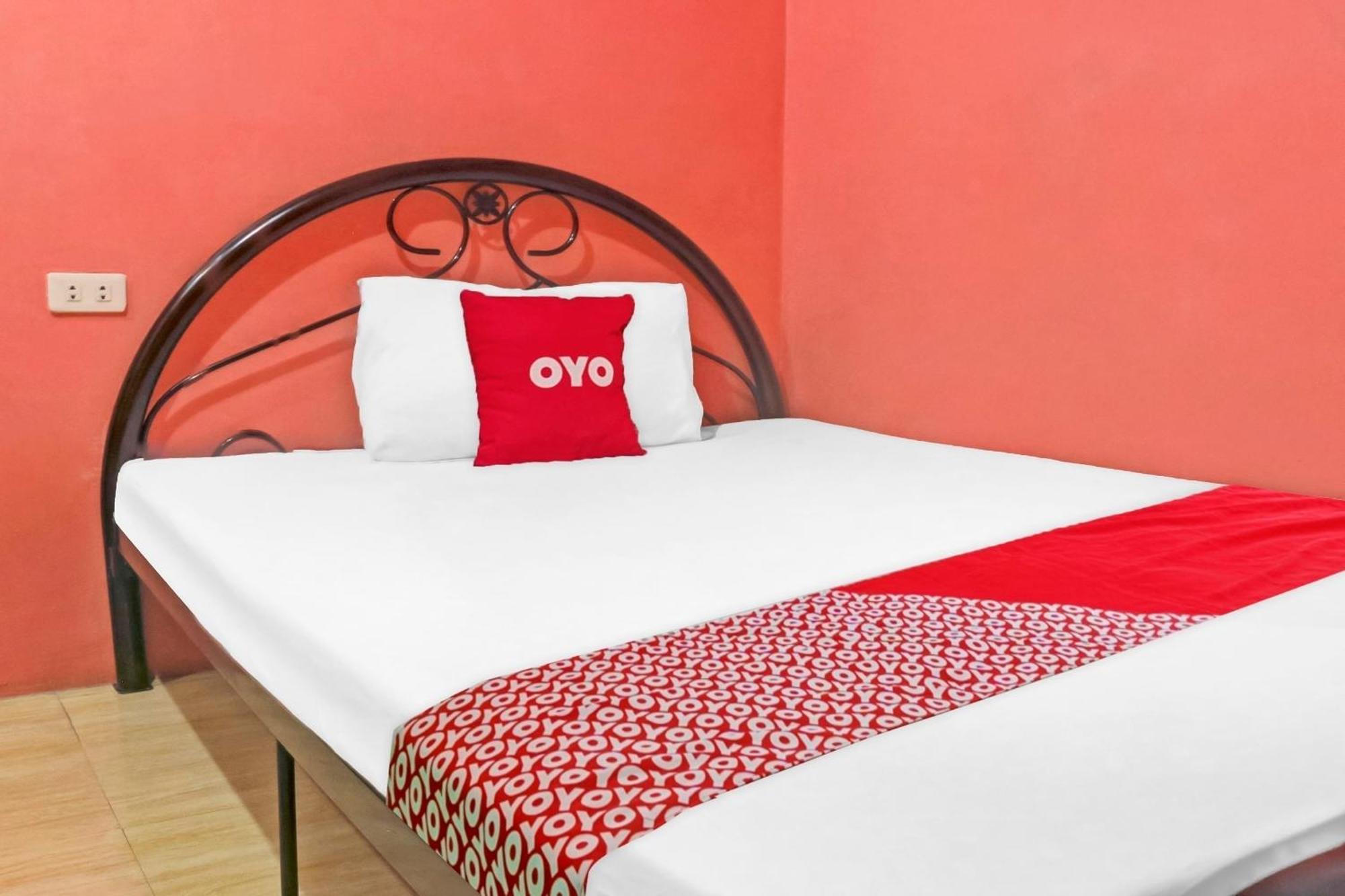 Solanos Transient House Hotel Pasay Bagian luar foto