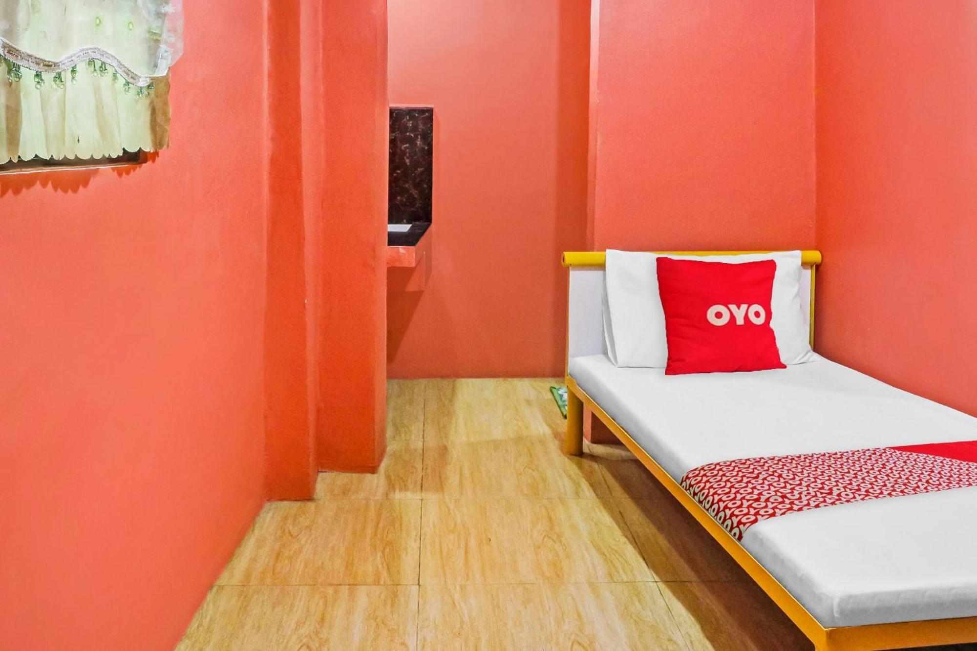 Solanos Transient House Hotel Pasay Bagian luar foto