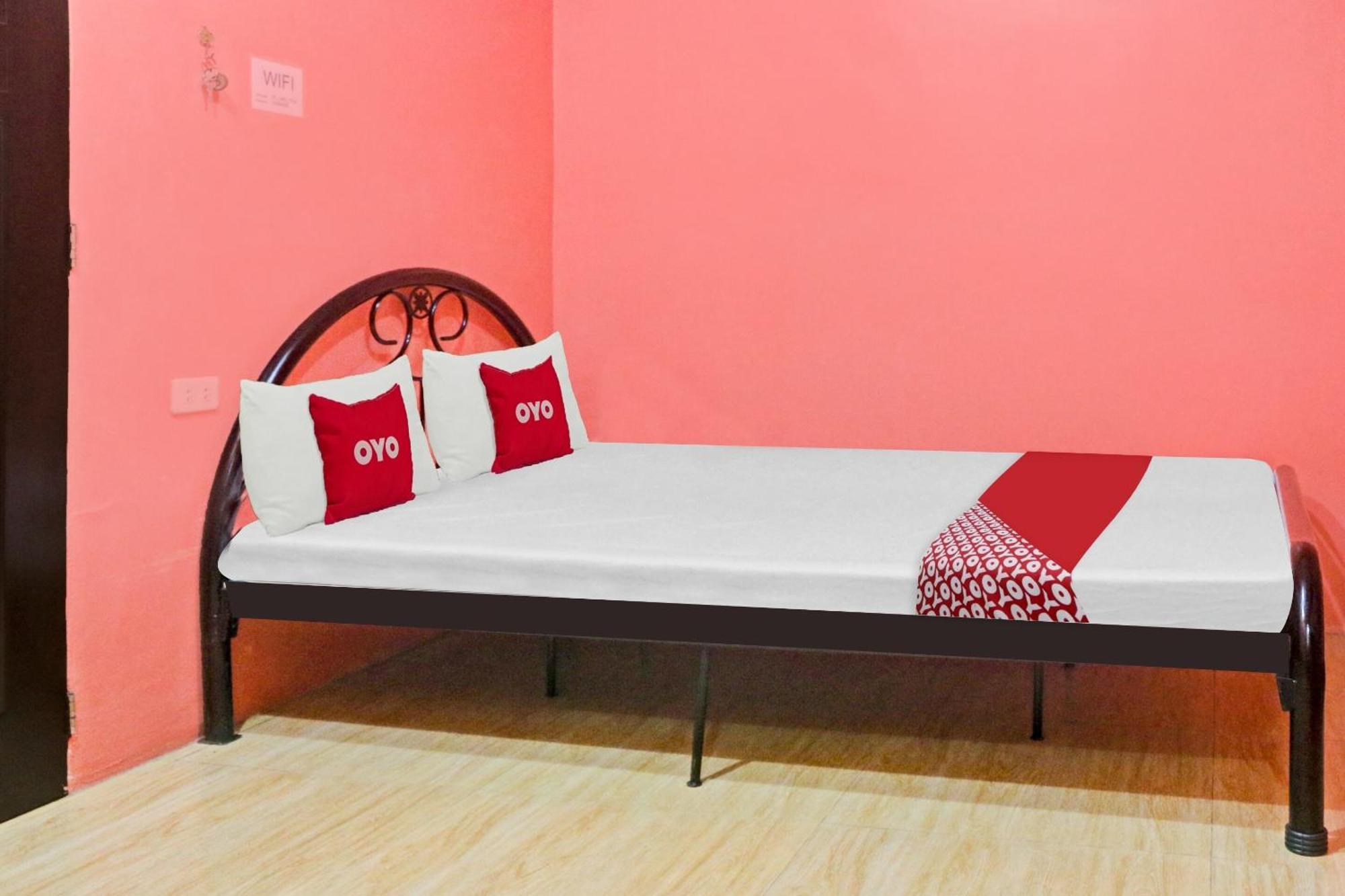 Solanos Transient House Hotel Pasay Bagian luar foto